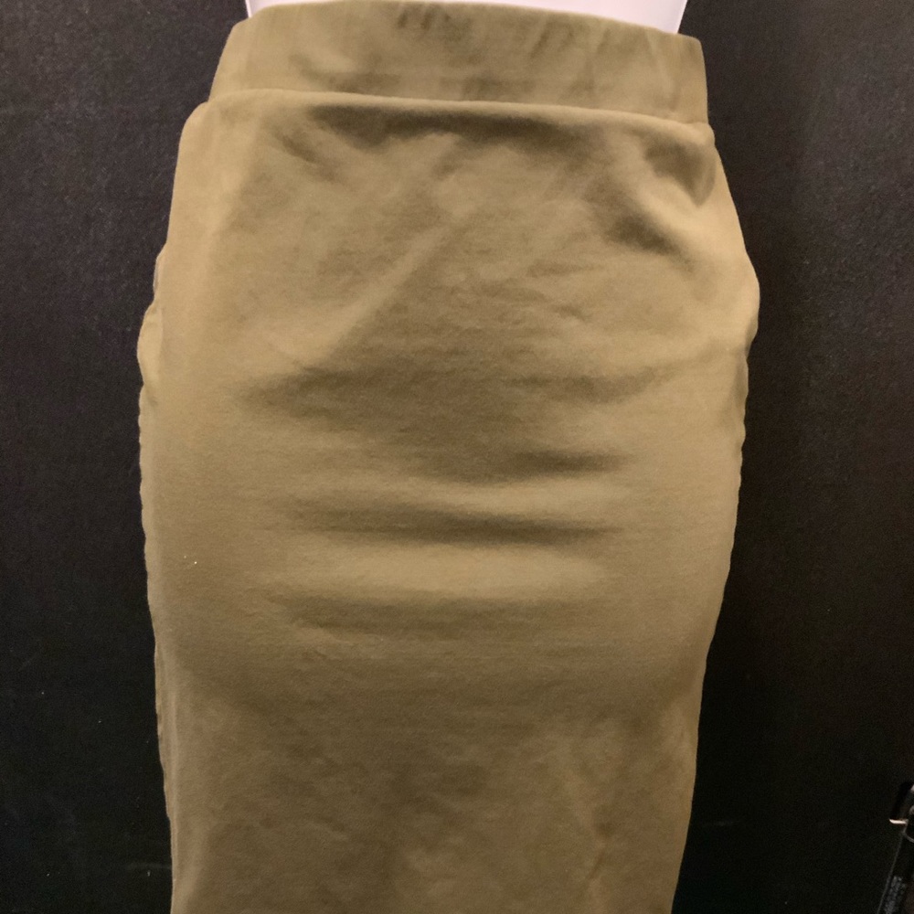 Forever 21 skirt